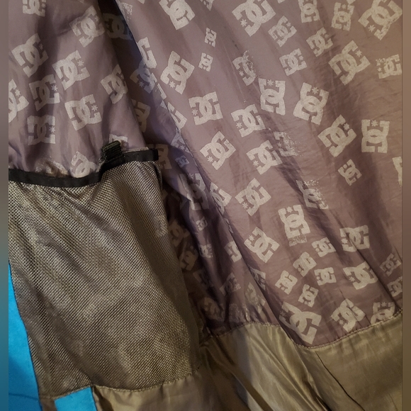 DC DCLA Methyl Blue Varsity Snowboarding Jacket - Picture 7 of 11